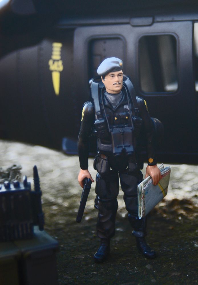 04_SAS Airborne Captain #1.jpg