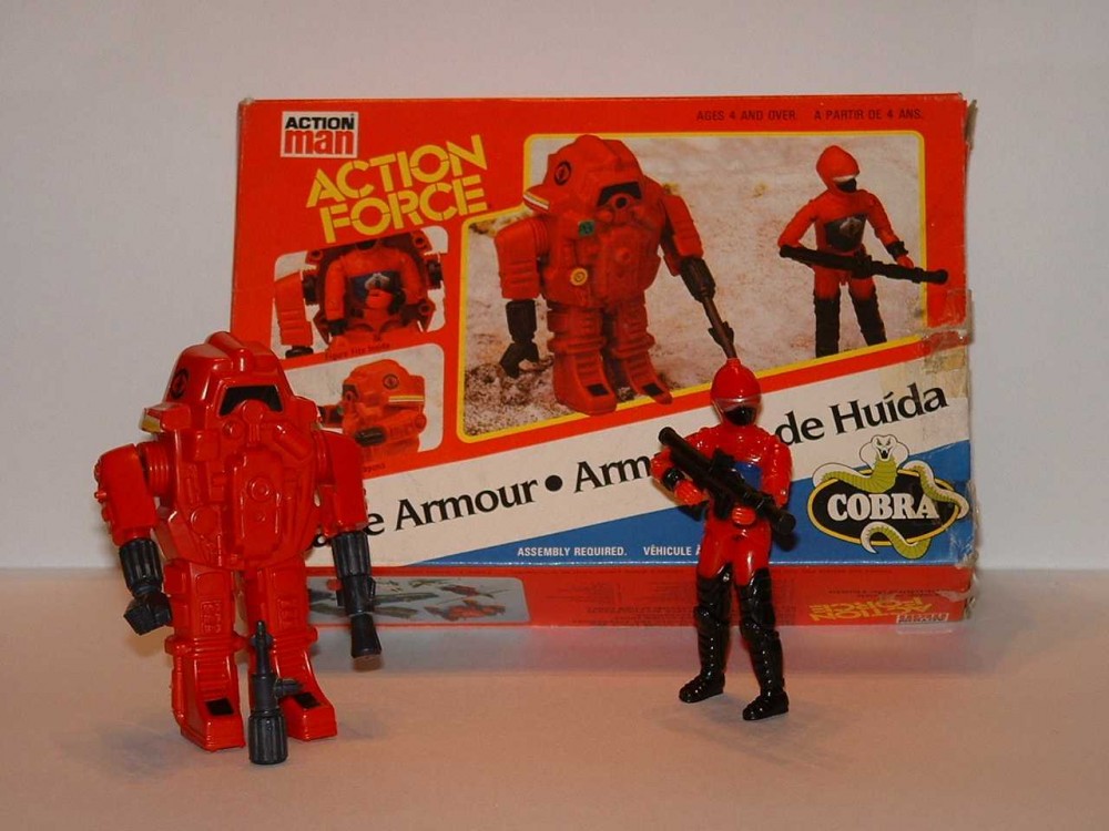 Cobra_Escape_armour_out_of_box.JPG