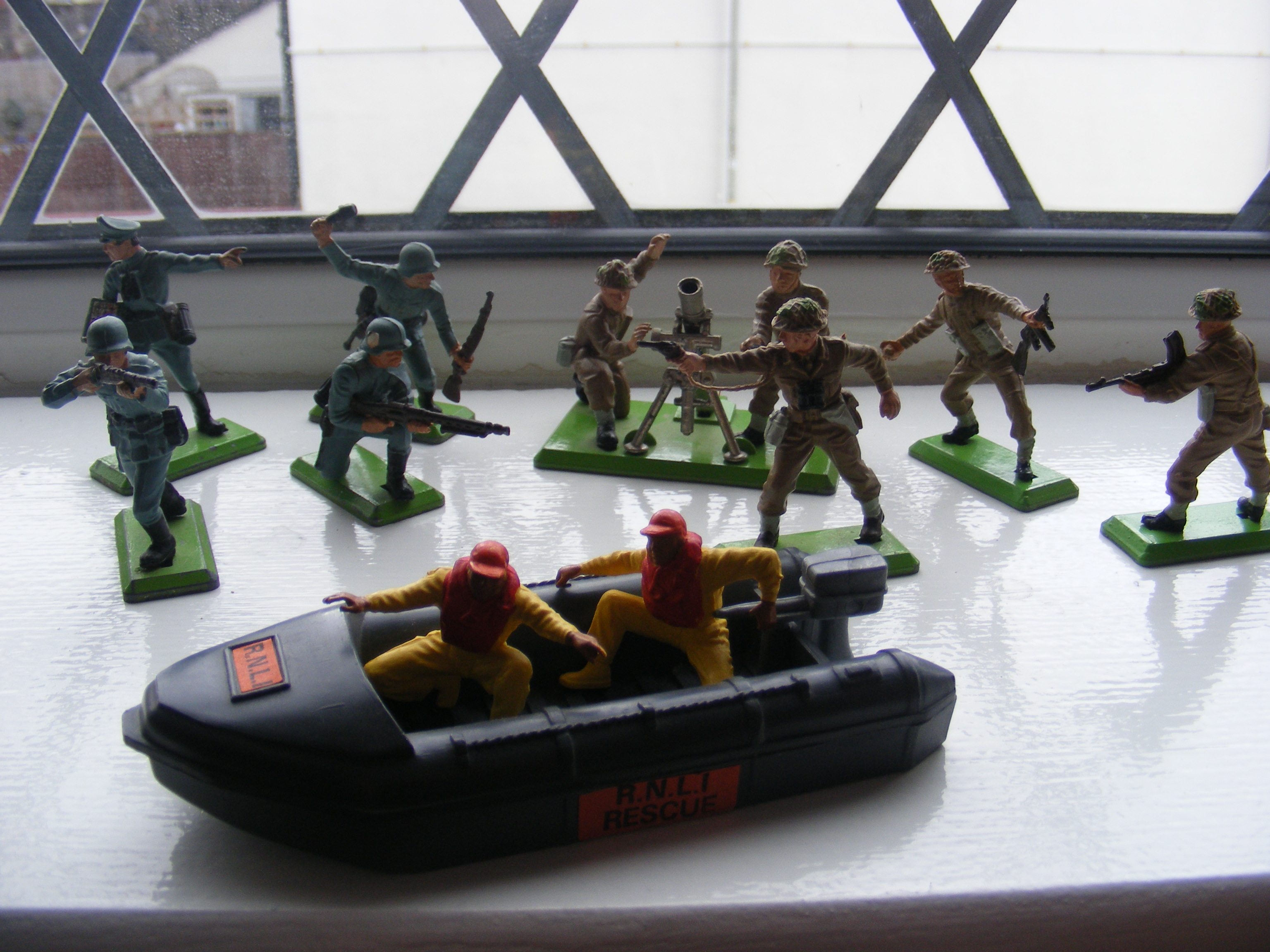 Britains Figures