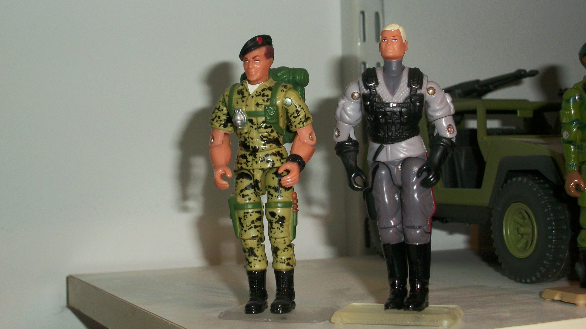 Flint &amp; interrogator