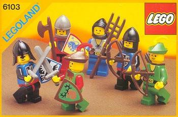 32 pieces, loose complete (missing instructions), apart from missing the smallest red and yellow hat plumes, grey shortsword, pitchfork is damaged and there is paint wear on red lion shield torso.