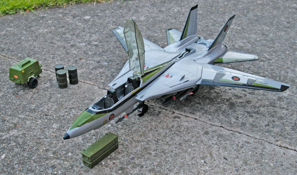Silver Striker 02.jpg