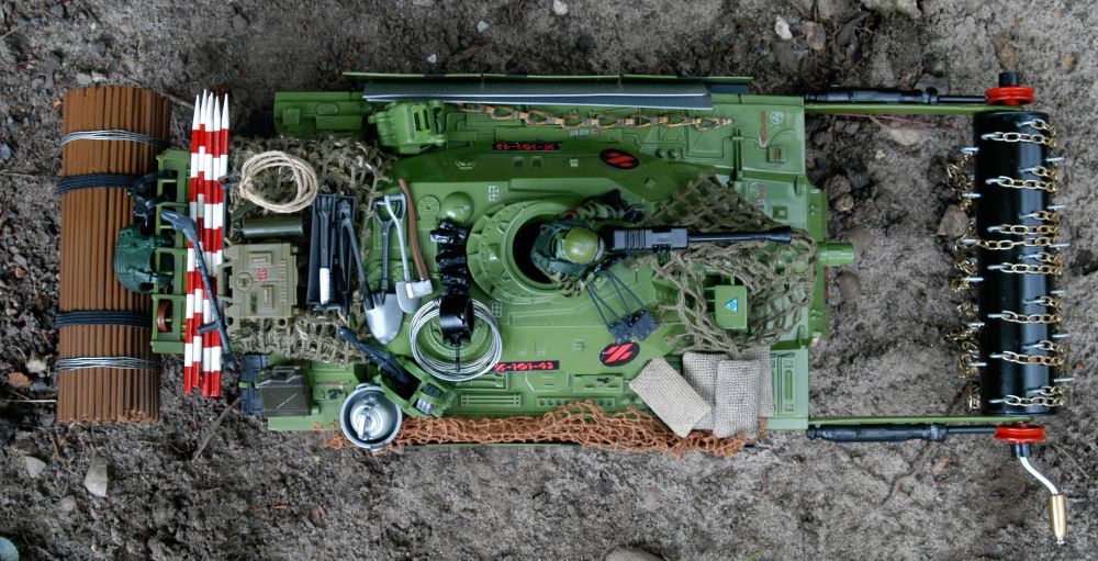 Guardian diorama 06.jpg