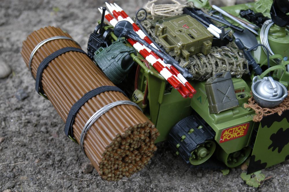 Guardian diorama 11.jpg