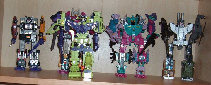 transformers-collection-transformers-combiner-diplay-transformers-display-bruticus-devastator-menasor-piranacon-abominus.jpg