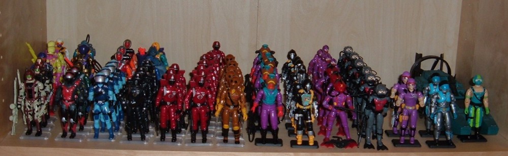 Cobra Troops Shelf 2 Complete.JPG