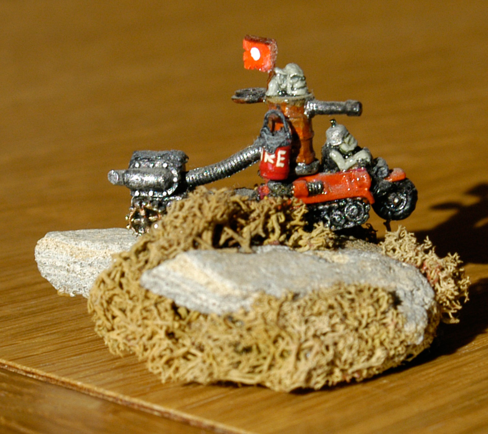 Another f my favourites. A custom Ork Flamethrower using the base model of the Ork bike and cannon