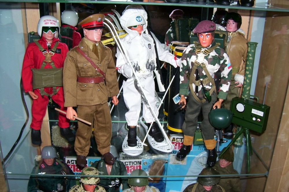 shelf 4 complete.jpg