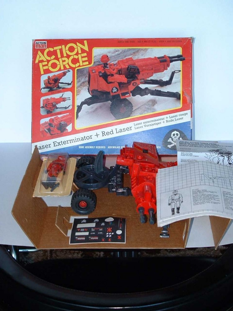 Enemy_Lazer_Exterminator__Red_Lazer_series_3_-_contents.JPG